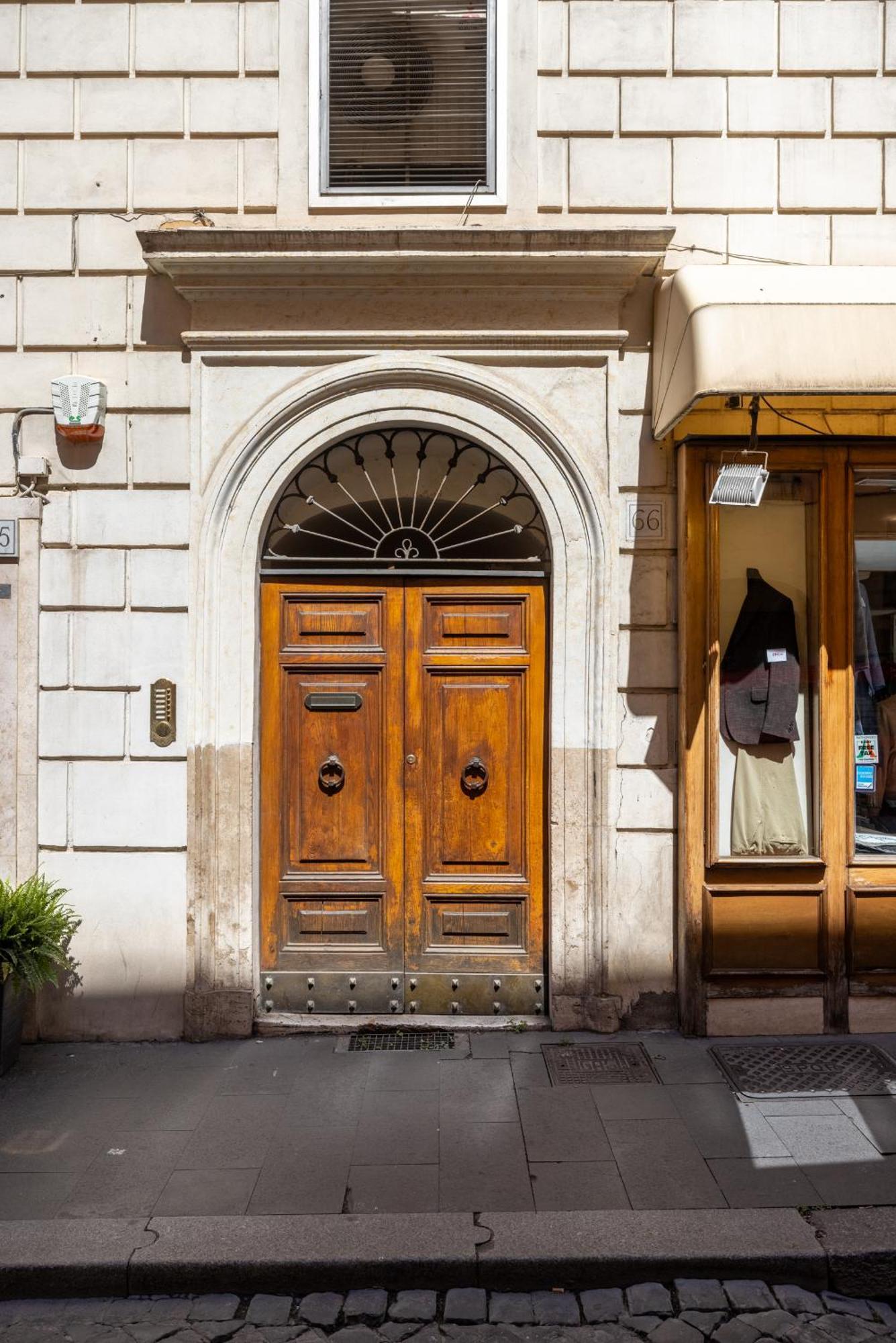 Charming Apartment At Spanish Steps, No Elevator Rome Extérieur photo